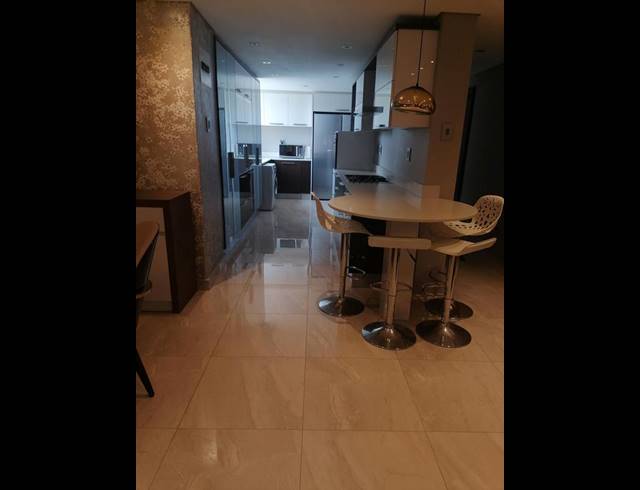 2 BEDROOM APARTMENT FOR SALE IN RIVERSIDE